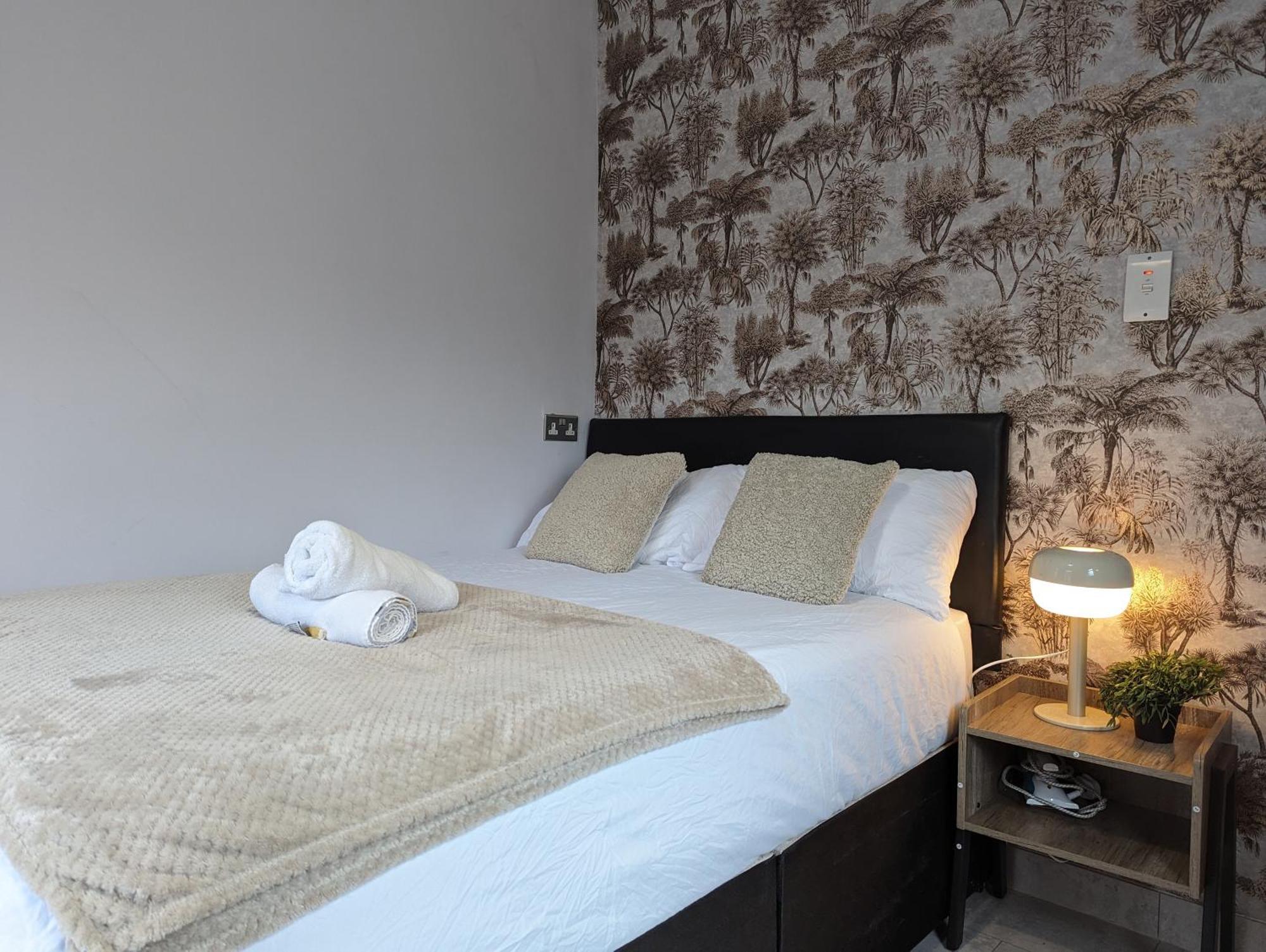 Inner-City Apartments - Basic Amenites Cardiff Zewnętrze zdjęcie