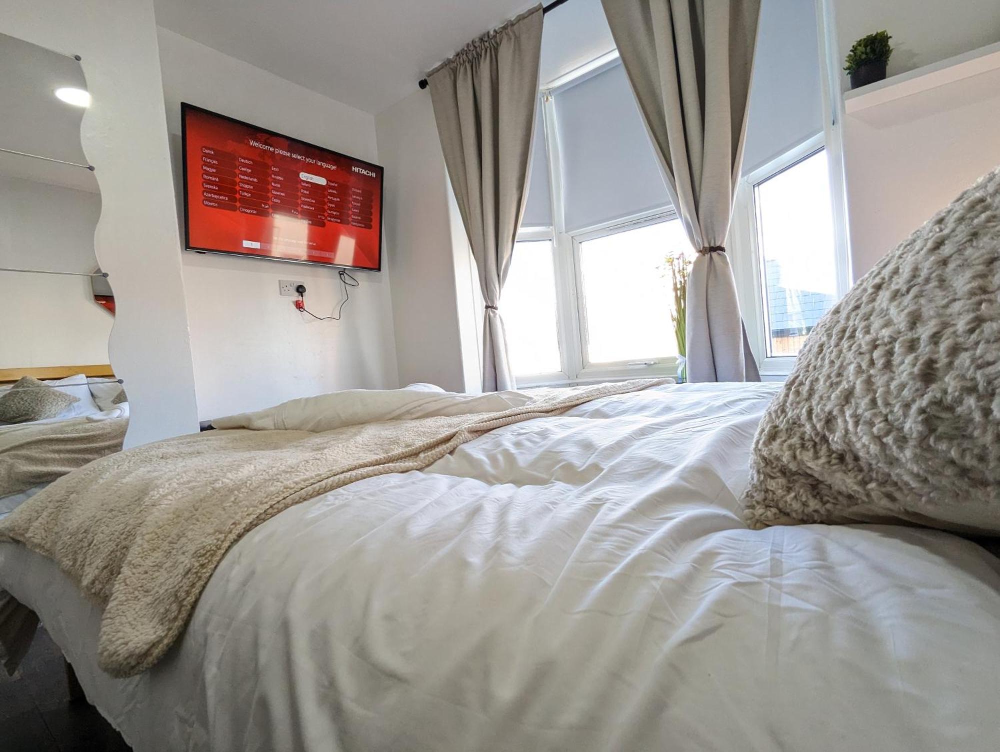 Inner-City Apartments - Basic Amenites Cardiff Zewnętrze zdjęcie