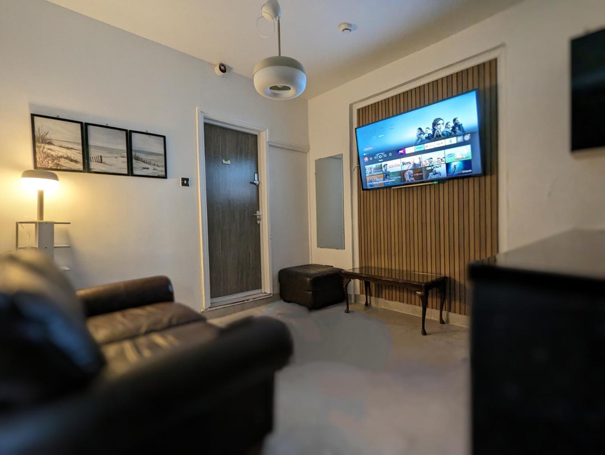 Inner-City Apartments - Basic Amenites Cardiff Zewnętrze zdjęcie