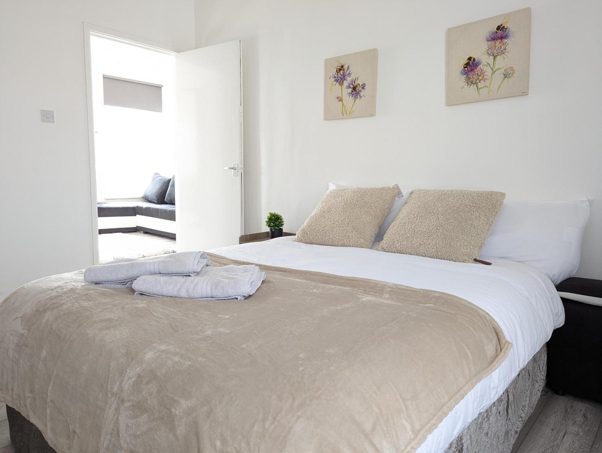 Inner-City Apartments - Basic Amenites Cardiff Zewnętrze zdjęcie
