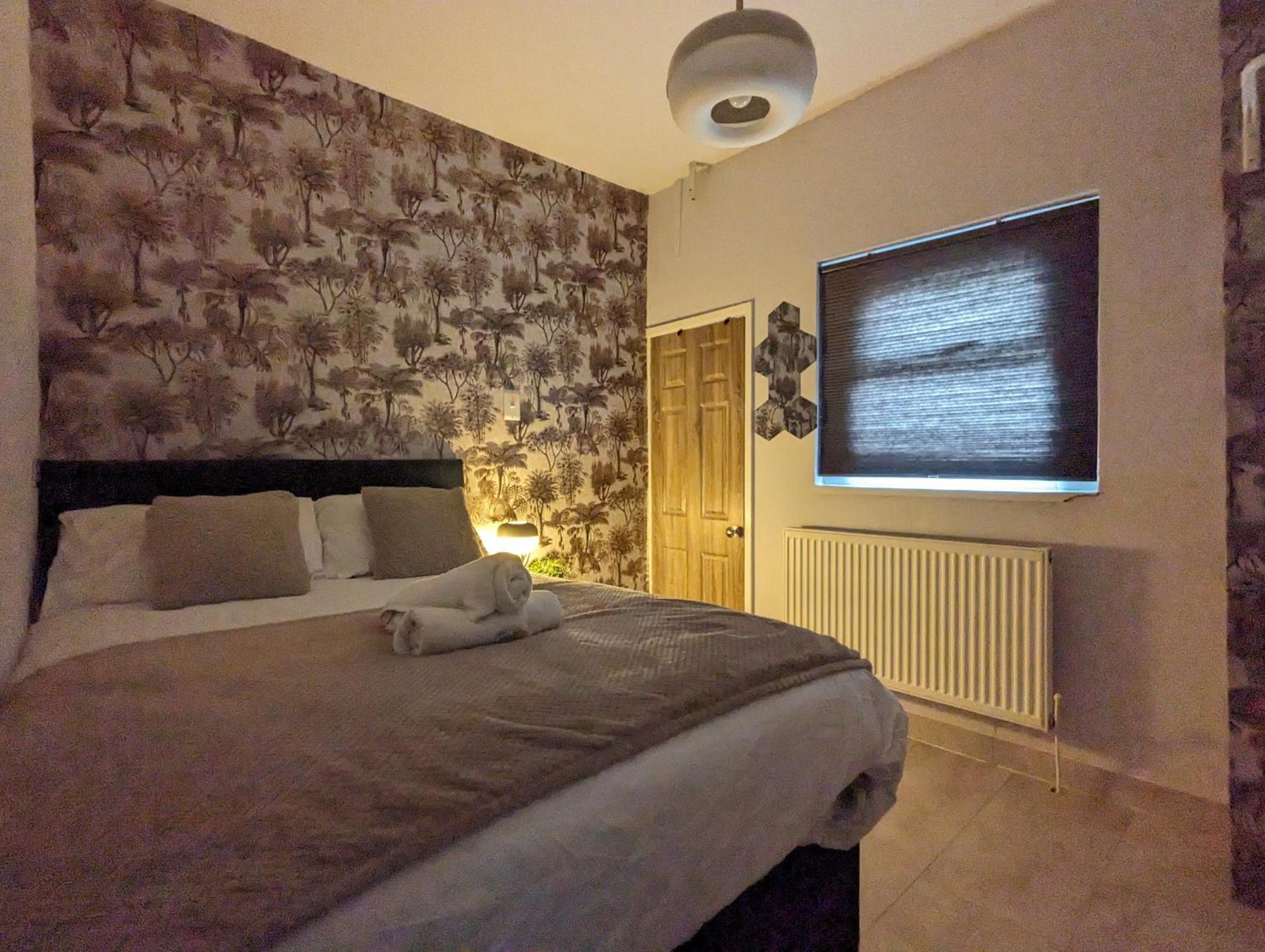 Inner-City Apartments - Basic Amenites Cardiff Zewnętrze zdjęcie