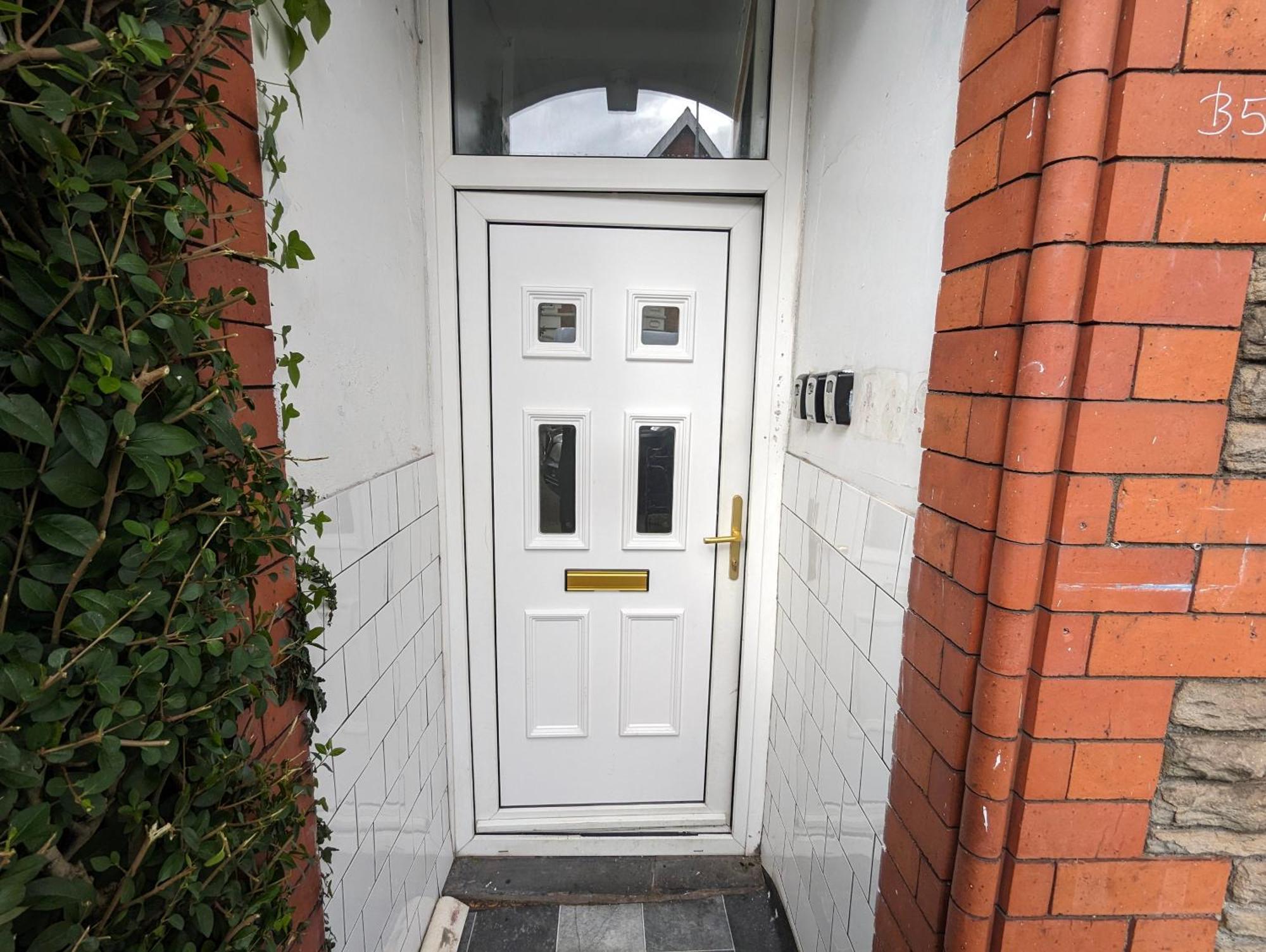 Inner-City Apartments - Basic Amenites Cardiff Zewnętrze zdjęcie